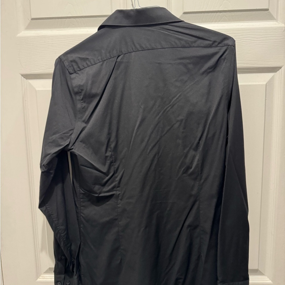 Express Black Dress Shirt Smooth Fabric - Picture 3 of 3